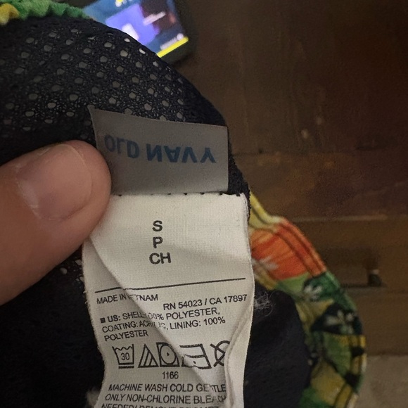 EUC Old Navy Citrus Burst Men's Swim Trunks - Picture 5 of 6